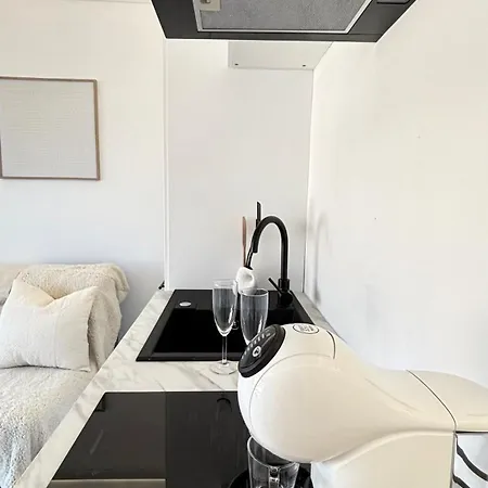 Apartment Dans Mon Petit Nid Au Bord De Mer *